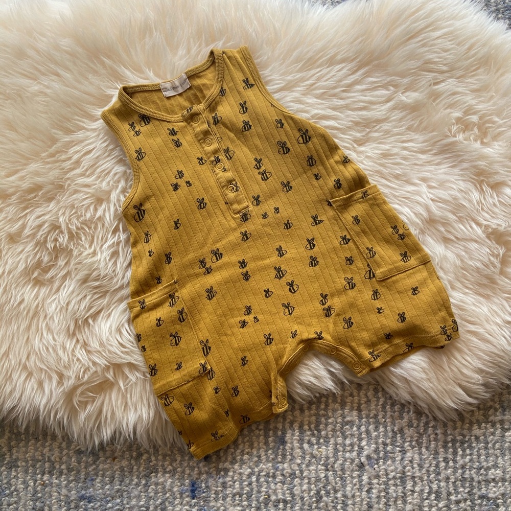 FTO Fin and Vince Bee Romper
